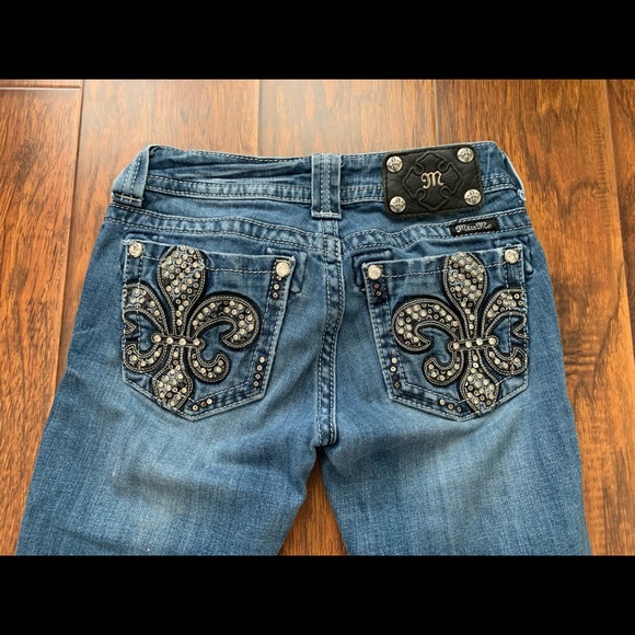 Miss Me Bootcut - Picture 1 of 4